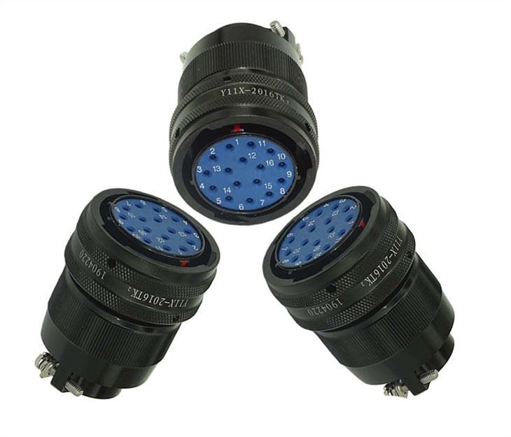 Высокотоковый автомобильный контактный разъем Pogo