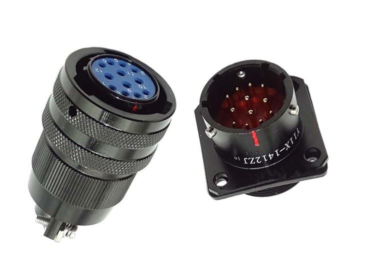 Сильноточный мужской и женский штыревой разъем Pogo