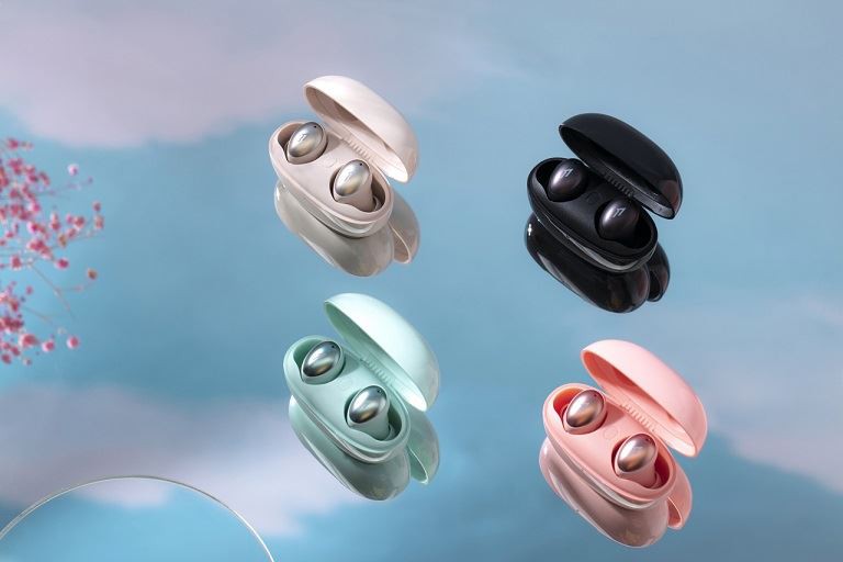 Как зарядный штифт применяется к гарнитуре TWS или наушникам?